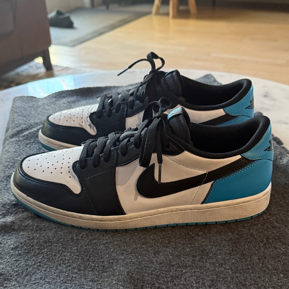 Air Jordan 1 Low Nike Men's 12 University Blue Sneakers
